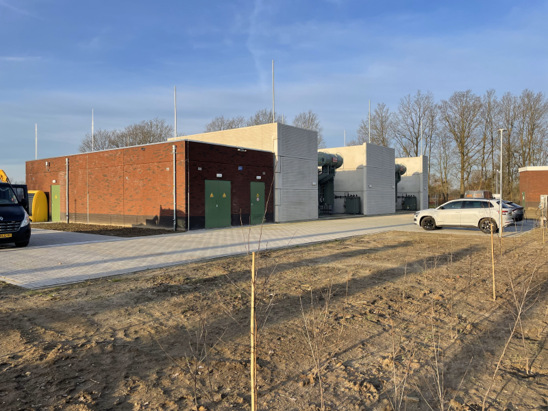Modular switch station / Central service building (CDG)
